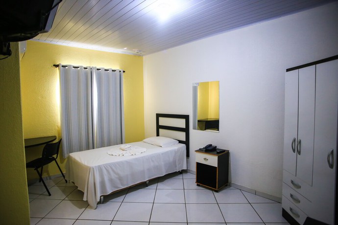 Imagen de la habitación del Hotel Village, Pato Branco. Foto 7