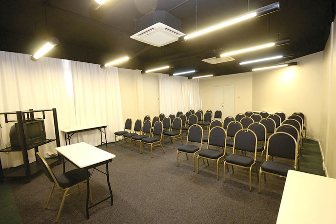 Imagen de los interiores del Hotel Village, Ponta Grossa. Foto 19