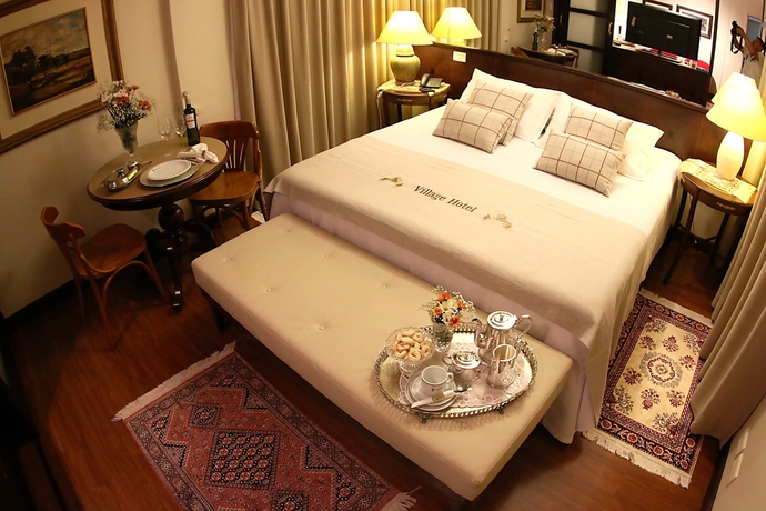 Imagen de la habitación del Hotel Village, Ponta Grossa. Foto 9