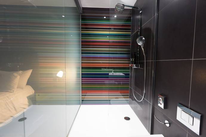 Imagen de la habitación del Hotel Village Portsmouth. Foto 3