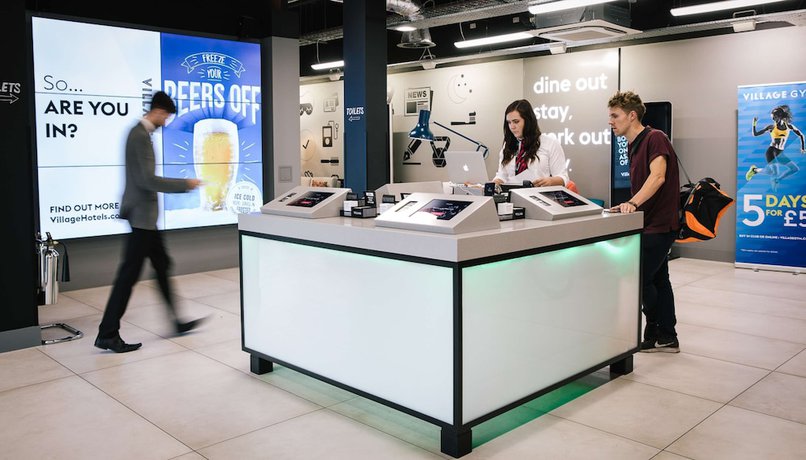 Imagen de los interiores del Hotel Village Portsmouth. Foto 17