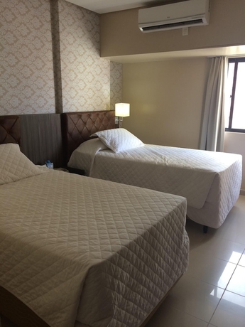 Imagen de la habitación del Hotel Village Premium. Foto 7