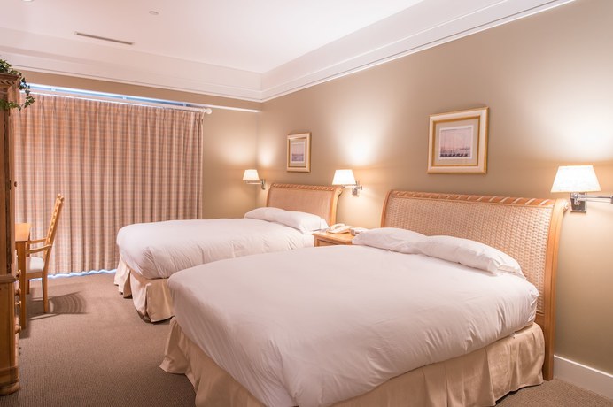 Imagen de la habitación del Hotel Village Suites Bay Harbor. Foto 18