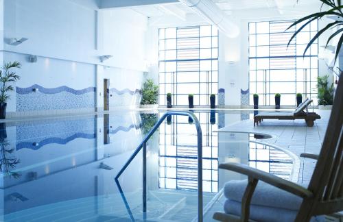 Imagen general del Hotel Village Swansea. Foto 2