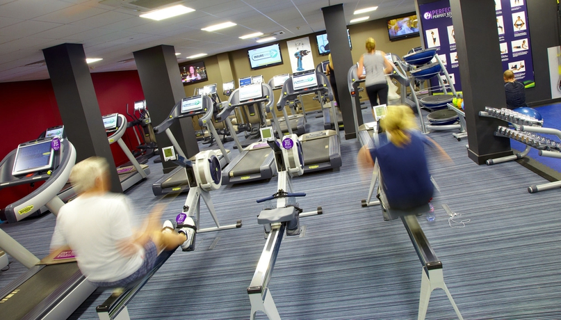 Imagen de los interiores del Hotel Village Swindon. Foto 15