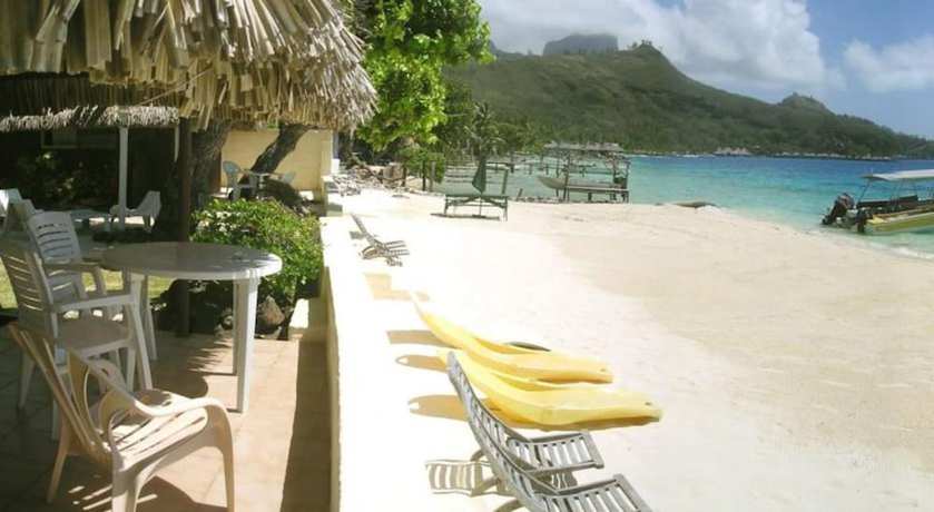 Imagen del bar/restaurante del Hotel Village Temanuata. Foto 6