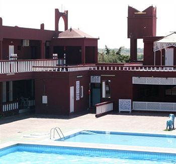 Imagen de los exteriores del Hotel Village Touristique Briech. Foto 9