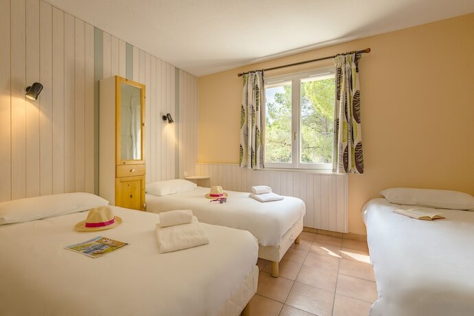 Imagen de la habitación del Hotel Village Vacances Azureva Argelès-sur-mer. Foto 15