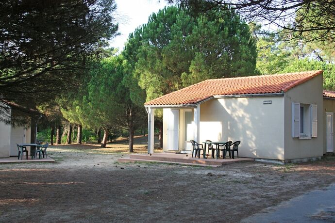 Imagen general del Hotel Village Vacances Azureva Ile d\'Oléron. Foto 8