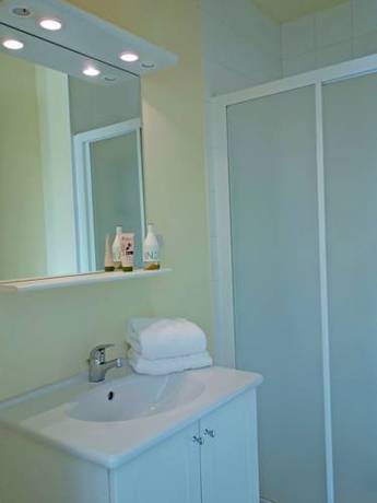 Imagen de la habitación del Hotel Village Vacances De Chantonnay. Foto 9