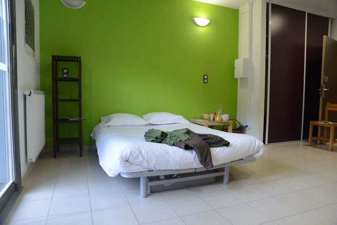 Imagen de la habitación del Hotel Village Vacances La Fontaine d\'Annibal. Foto 9
