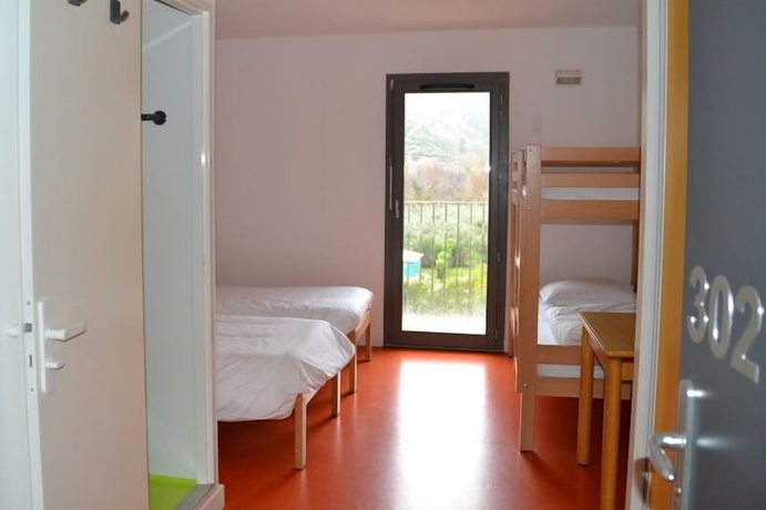 Imagen de la habitación del Hotel Village Vacances La Fontaine d\'Annibal. Foto 10