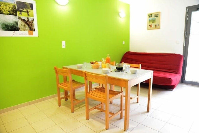 Imagen de la habitación del Hotel Village Vacances La Fontaine d\'Annibal. Foto 17