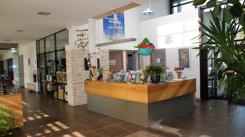 Imagen de los interiores del Hotel Village Vacances La Marti&egrave;re - Ol&eacute;ron. Foto 18