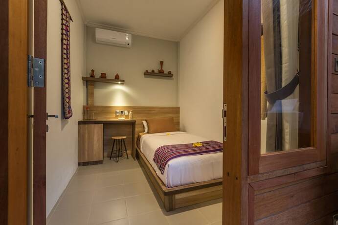 Imagen de la habitación del Hotel Village Vibes Lombok, Kuta. Foto 16