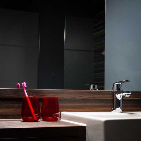Imagen de la habitación del Hotel Village Warrington. Foto 4