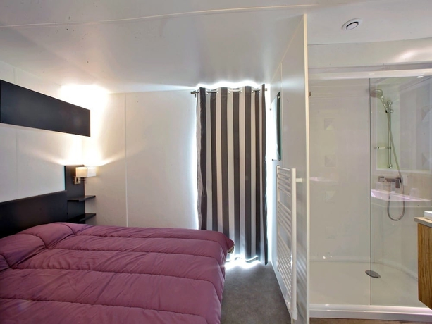 Imagen de la habitación del Hotel Village and Spa les Ventoulines. Foto 5