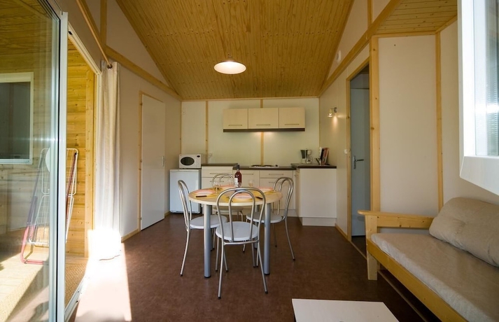 Imagen de la habitación del Hotel Village de Gite - La Cascade. Foto 10