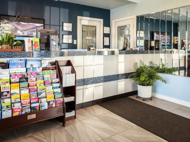 Imagen de los interiores del Hotel Villager Lodge. Foto 19