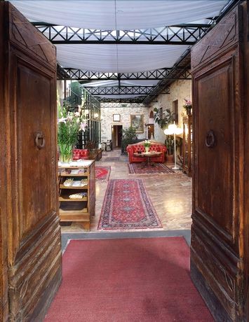 Imagen de los interiores del Hotel Villaggio Albergo San Lorenzo E Santa Caterina. Foto 19