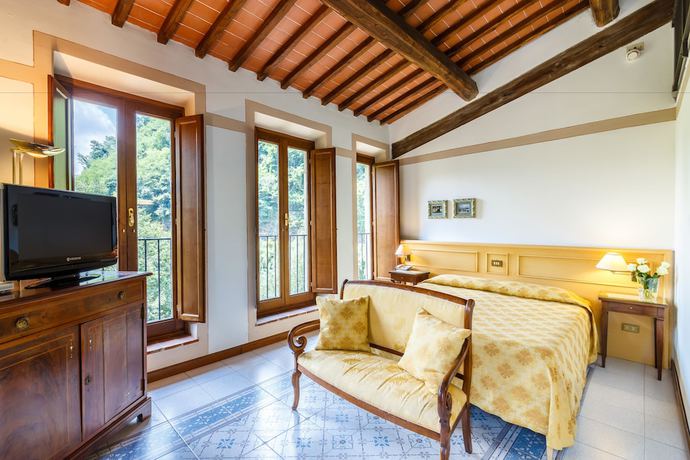 Imagen de la habitación del Hotel Villaggio Albergo San Lorenzo E Santa Caterina. Foto 12