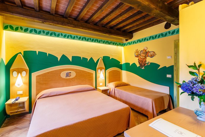 Imagen de la habitación del Hotel Villaggio Albergo San Lorenzo E Santa Caterina. Foto 15