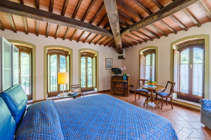 Imagen de la habitación del Hotel Villaggio Albergo San Lorenzo E Santa Caterina. Foto 17