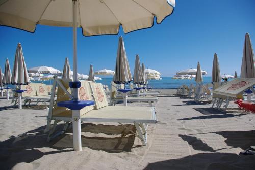 Imagen general del Hotel Villaggio Benvivere. Foto 9