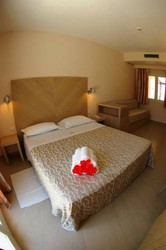 Imagen de la habitación del Hotel Villaggio Cala Di Volpe. Foto 14