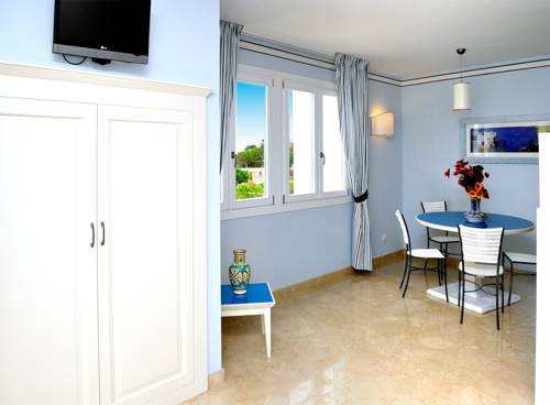 Imagen de la habitación del Hotel Villaggio Cala La Luna. Foto 8