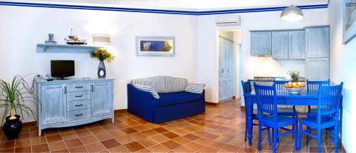 Imagen de la habitación del Hotel Villaggio Cala La Luna. Foto 13