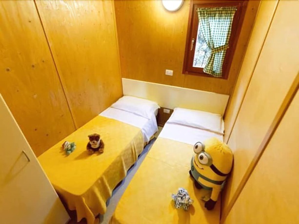 Imagen de la habitación del Hotel Villaggio Camping Duca Amedeo. Foto 13
