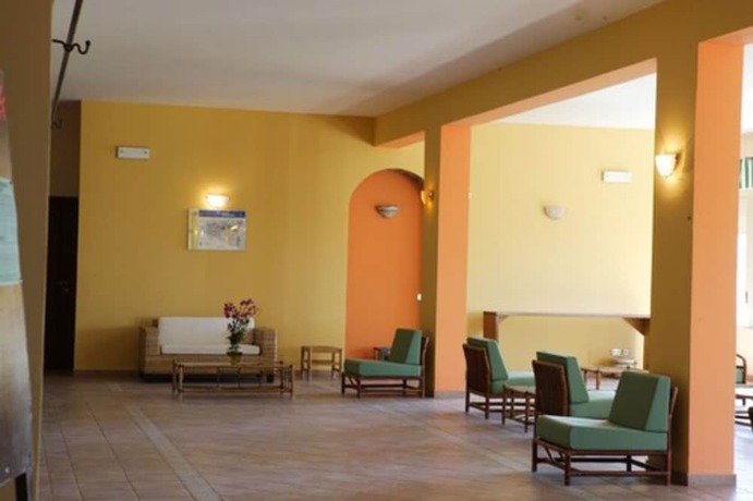 Imagen de los interiores del Hotel Villaggio Capo Alaua. Foto 17