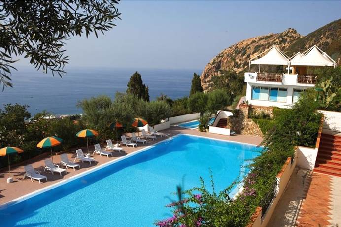 Imagen general del Hotel Villaggio Capo Alaua. Foto 2