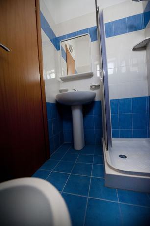 Imagen de la habitación del Hotel Villaggio Capo Vieste Camping. Foto 7