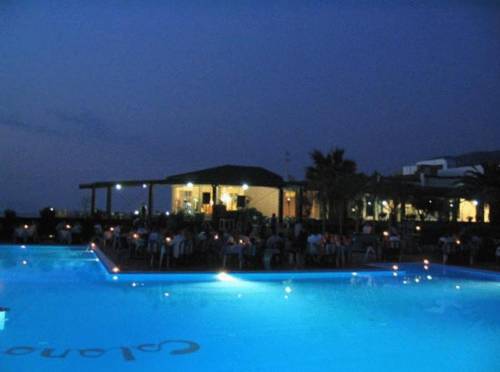 Imagen general del Hotel Villaggio Club Calanovellamare. Foto 1
