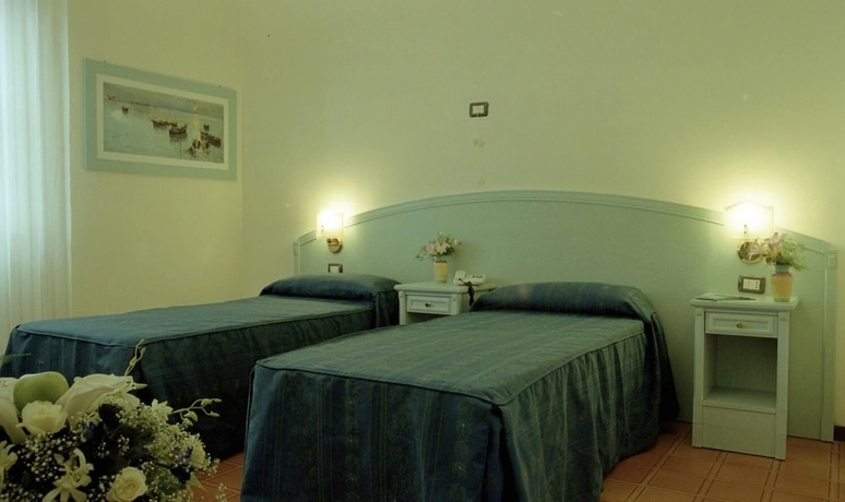 Imagen de la habitación del Hotel Villaggio Della Mercede. Foto 9