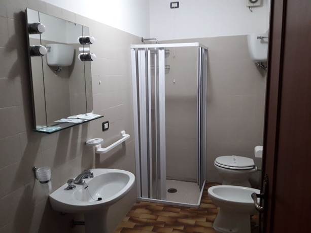 Imagen de la habitación del Hotel Villaggio Della Mercede. Foto 11