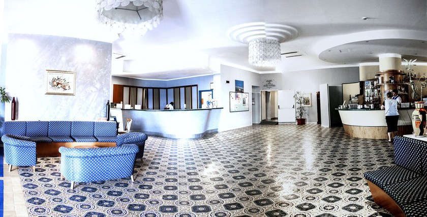 Imagen de los interiores del Hotel Villaggio Eurolido. Foto 12