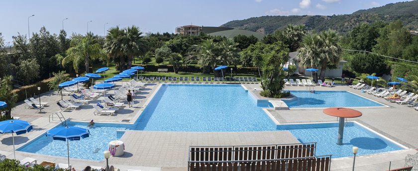 Imagen de la piscina del Hotel Villaggio Eurolido. Foto 20