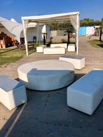 Imagen de los exteriores del Hotel Villaggio Grande Italia. Foto 13