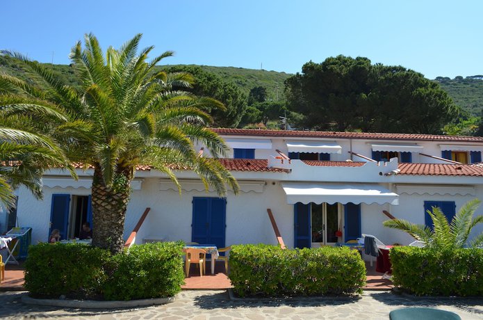 Imagen general del Hotel Villaggio Innamorata - Villa Adalgisa. Foto 1