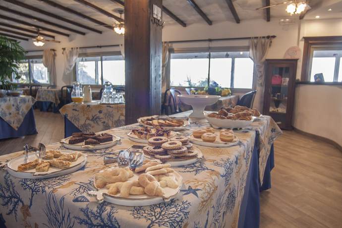 Imagen del bar/restaurante del Hotel Villaggio Innamorata - Villa Gisella. Foto 6