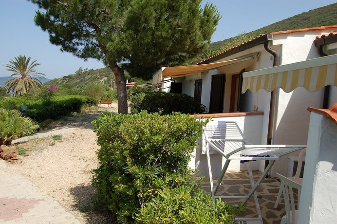 Imagen general del Hotel Villaggio Innamorata - Villa Gisella. Foto 5