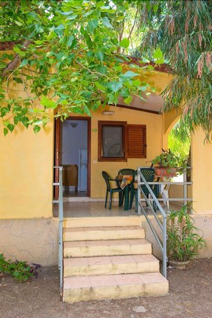 Imagen de la habitación del Hotel Villaggio Irene. Foto 2