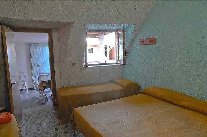 Imagen de la habitación del Hotel Villaggio Irene. Foto 10