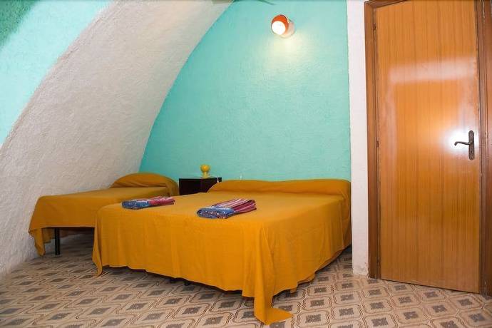 Imagen de la habitación del Hotel Villaggio Irene. Foto 15