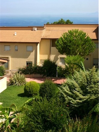 Imagen general del Hotel Villaggio La Pace Hotel. Foto 11