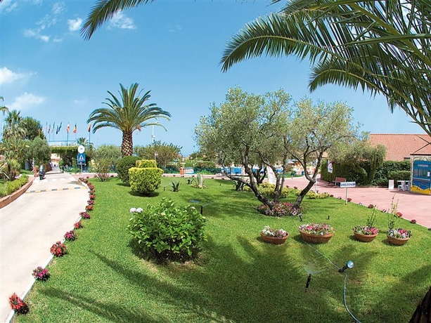 Imagen general del Hotel Villaggio La Pace Hotel. Foto 14