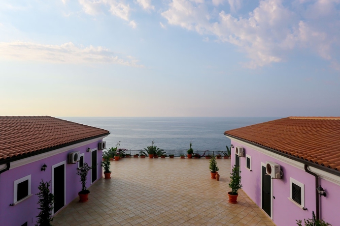 Imagen de la habitación del Hotel Villaggio Lido San Giuseppe. Foto 8